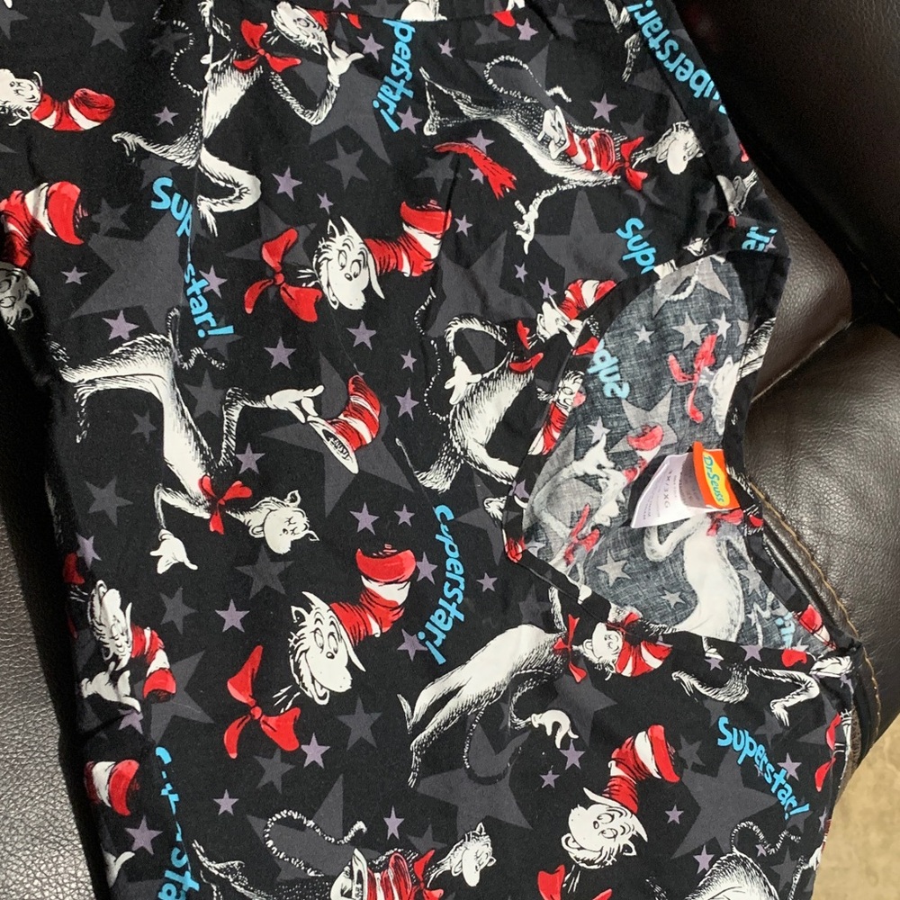 Dr Seuss Srub Top